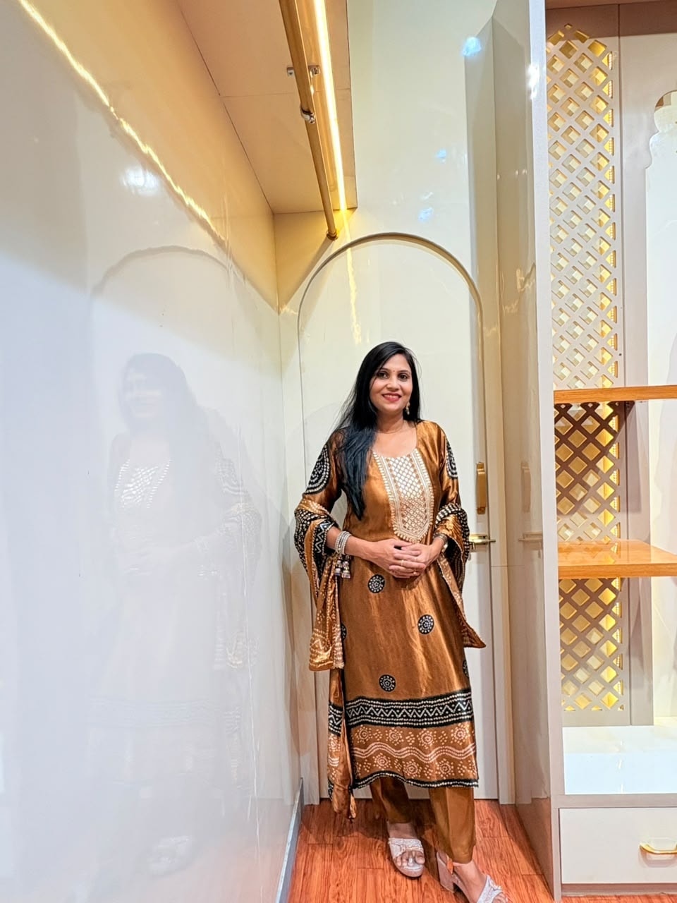 Noor-E-Bandhani - Premium Gajji Silk 3-Piece Set